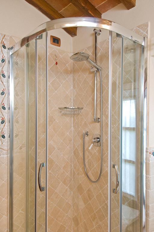 Отель Locanda La Casina Di Lilliano Кастелина ин Шианти Экстерьер фото