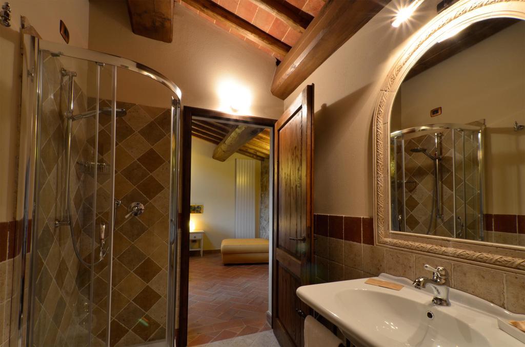 Отель Locanda La Casina Di Lilliano Кастелина ин Шианти Экстерьер фото