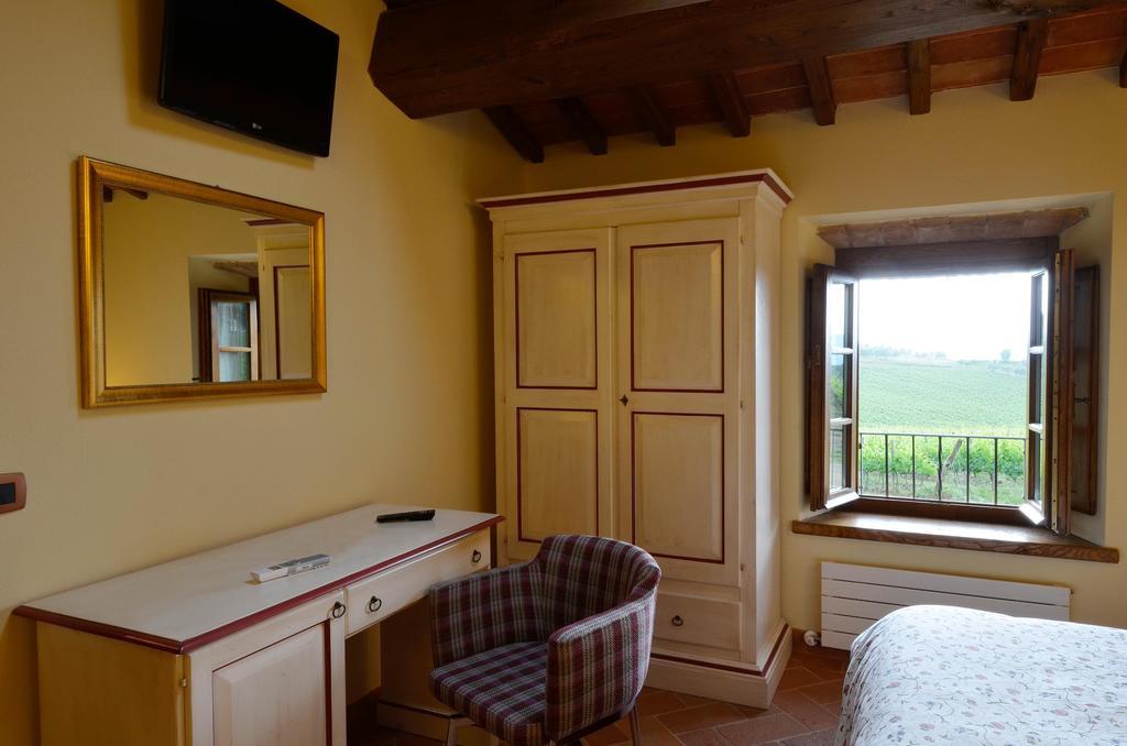 Отель Locanda La Casina Di Lilliano Кастелина ин Шианти Экстерьер фото