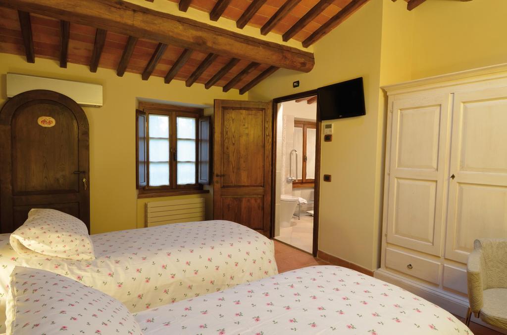Отель Locanda La Casina Di Lilliano Кастелина ин Шианти Экстерьер фото