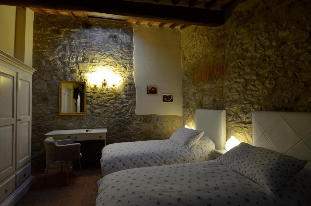 Отель Locanda La Casina Di Lilliano Кастелина ин Шианти Экстерьер фото
