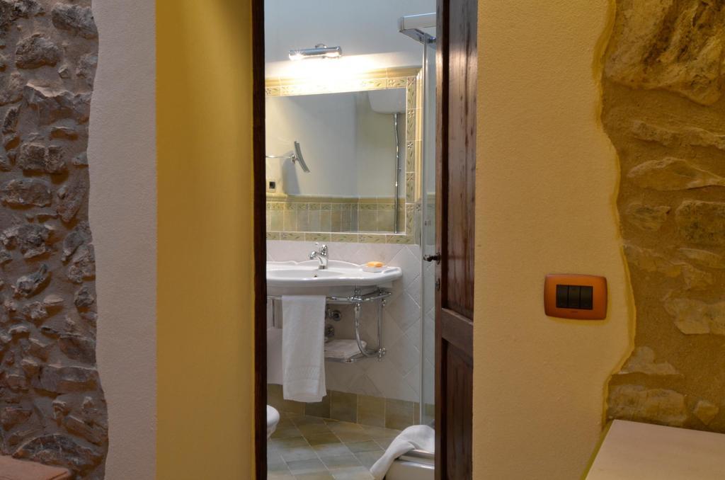 Отель Locanda La Casina Di Lilliano Кастелина ин Шианти Экстерьер фото